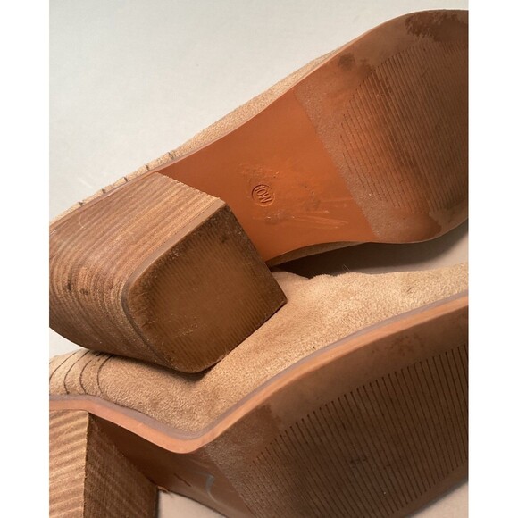 Comfort Women’s Tan Suede Slip On Open Back Boots, Heels With Gold Toe 10W - Picture 9 of 9